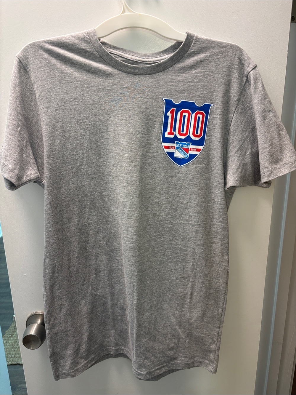NY rangers t shirt